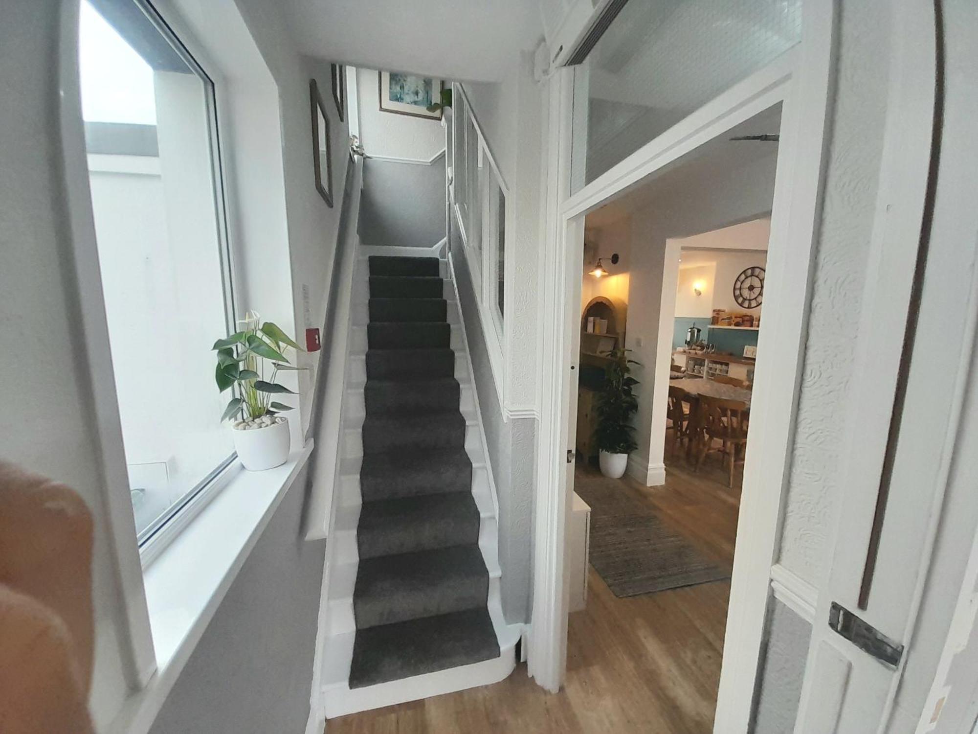 Torbay Guesthouse Пейнтон Экстерьер фото