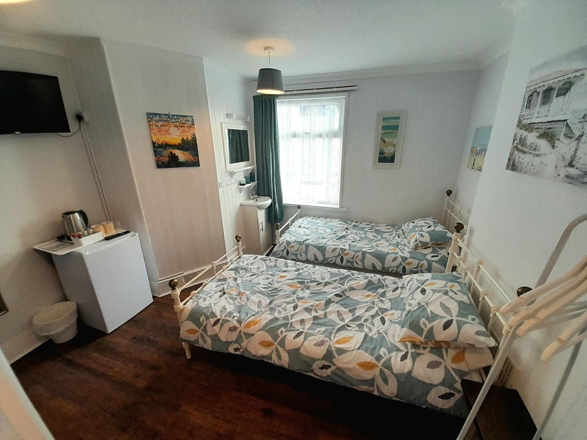 Torbay Guesthouse Пейнтон Экстерьер фото