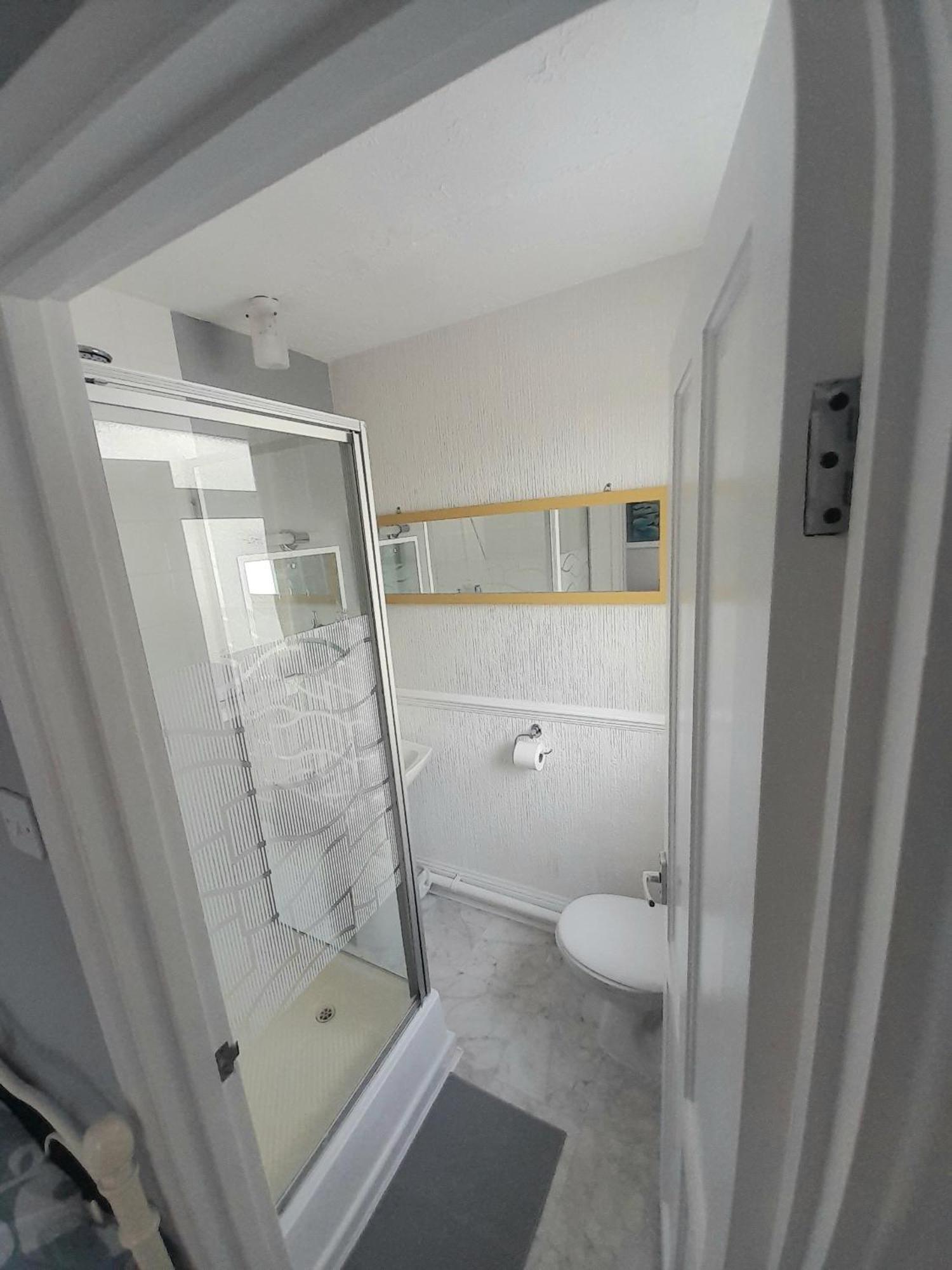 Torbay Guesthouse Пейнтон Экстерьер фото