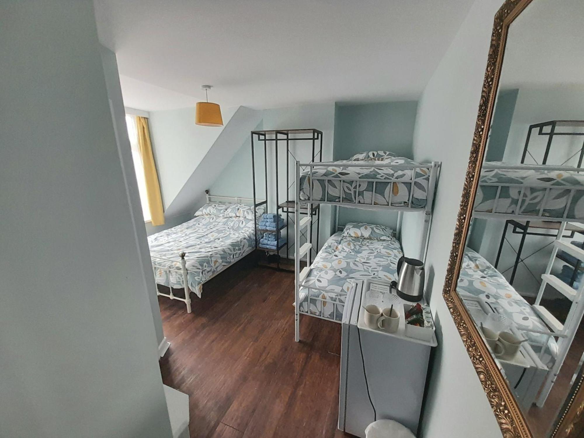 Torbay Guesthouse Пейнтон Экстерьер фото